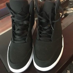 Air Jordan Gym Shoes